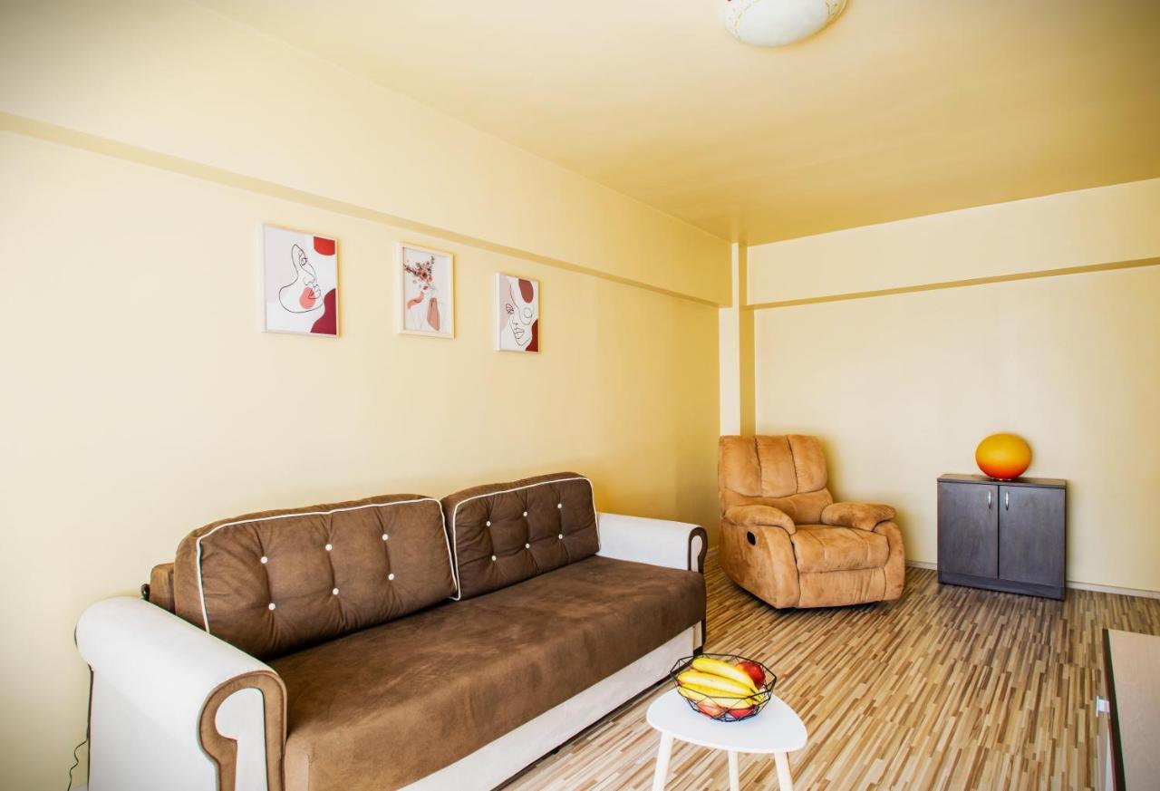 Apartament Centru - Cec Διαμέρισμα Κραϊόβα Εξωτερικό φωτογραφία
